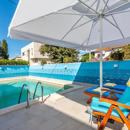 Apartments Villa Camellia - Adults Only Supetar Bagian luar foto