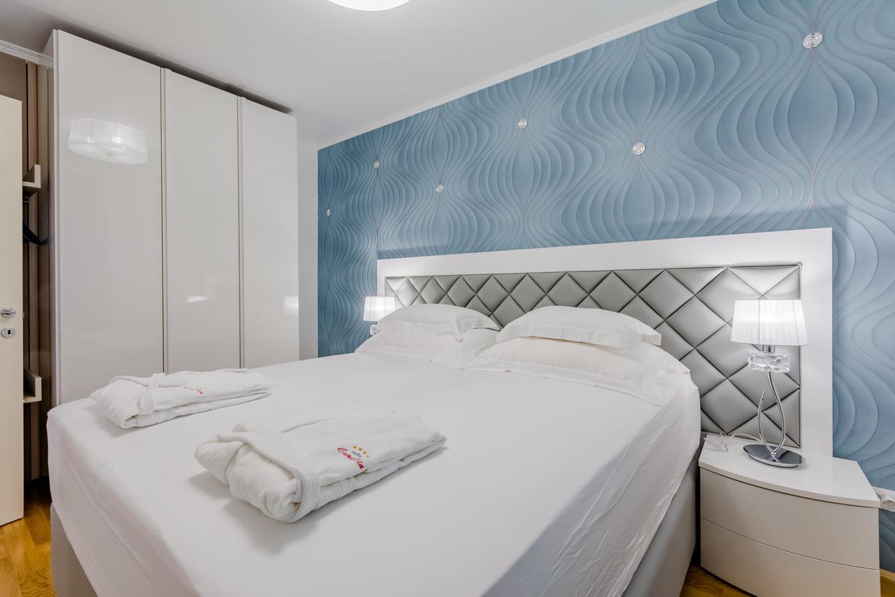 Apartments Villa Camellia - Adults Only Supetar Bagian luar foto